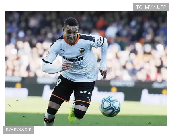 瓦伦西亚本赛季数据分析：攻防表现与联赛走势清晰