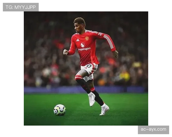 拉什福德速度型边锋撕裂防线能力解析